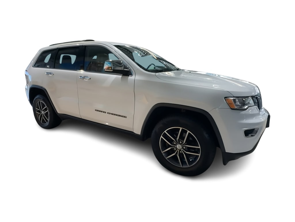 Thumbnail: 2017 Jeep Grand Cherokee - 26