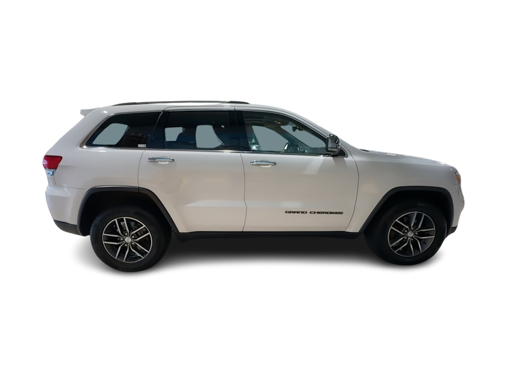 Thumbnail: 2017 Jeep Grand Cherokee - 25