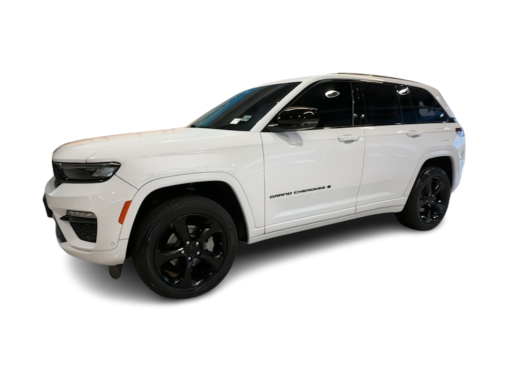 Thumbnail: 2024 Jeep Grand Cherokee - 3