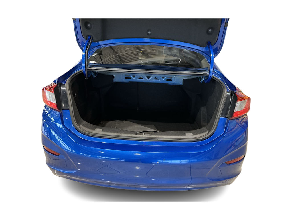Thumbnail: 2017 Chevrolet Cruze - 16