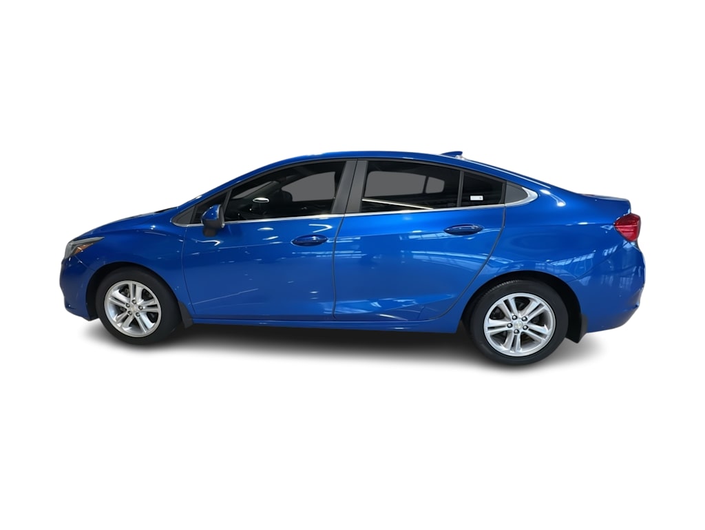 Thumbnail: 2017 Chevrolet Cruze - 22