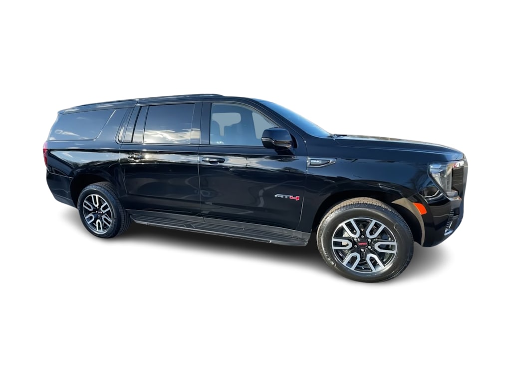 2023 GMC Yukon XL AT4 28