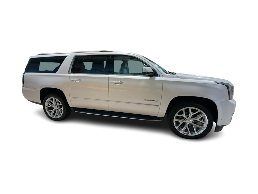 Thumbnail: 2019 GMC Yukon XL - 26