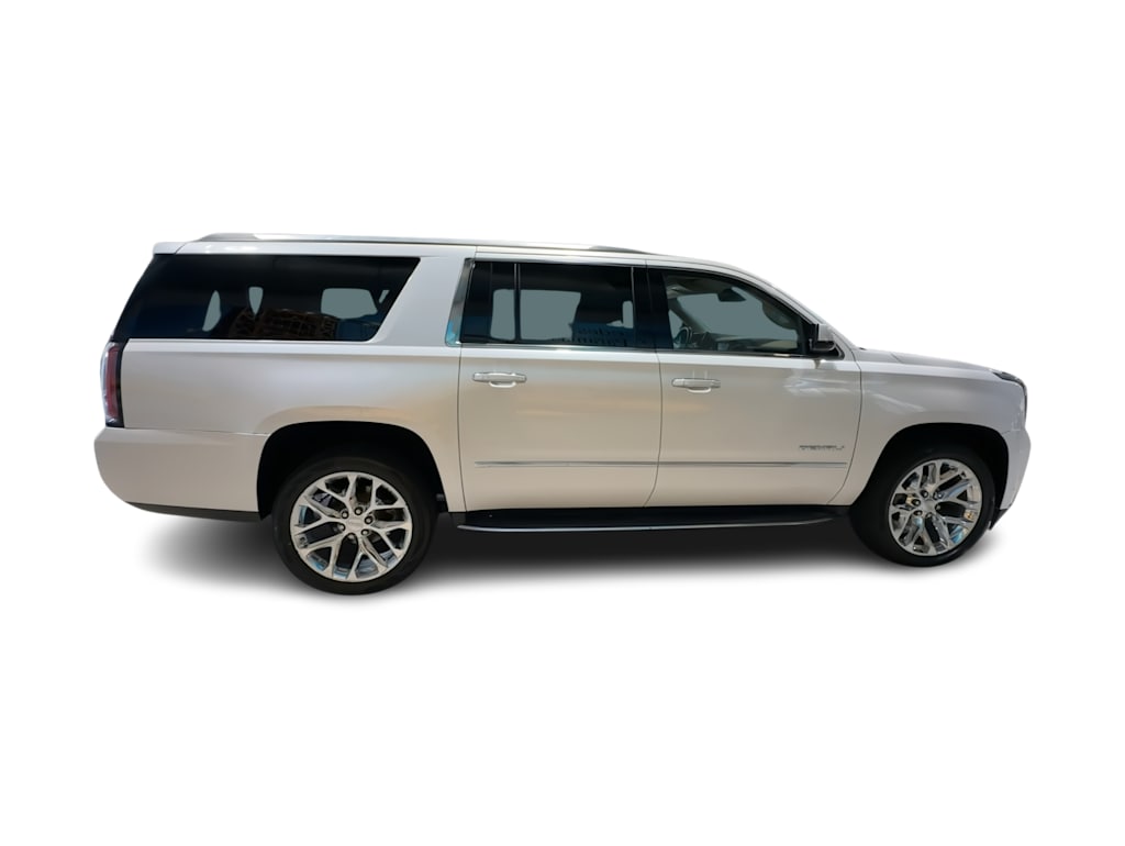 Thumbnail: 2019 GMC Yukon XL - 25