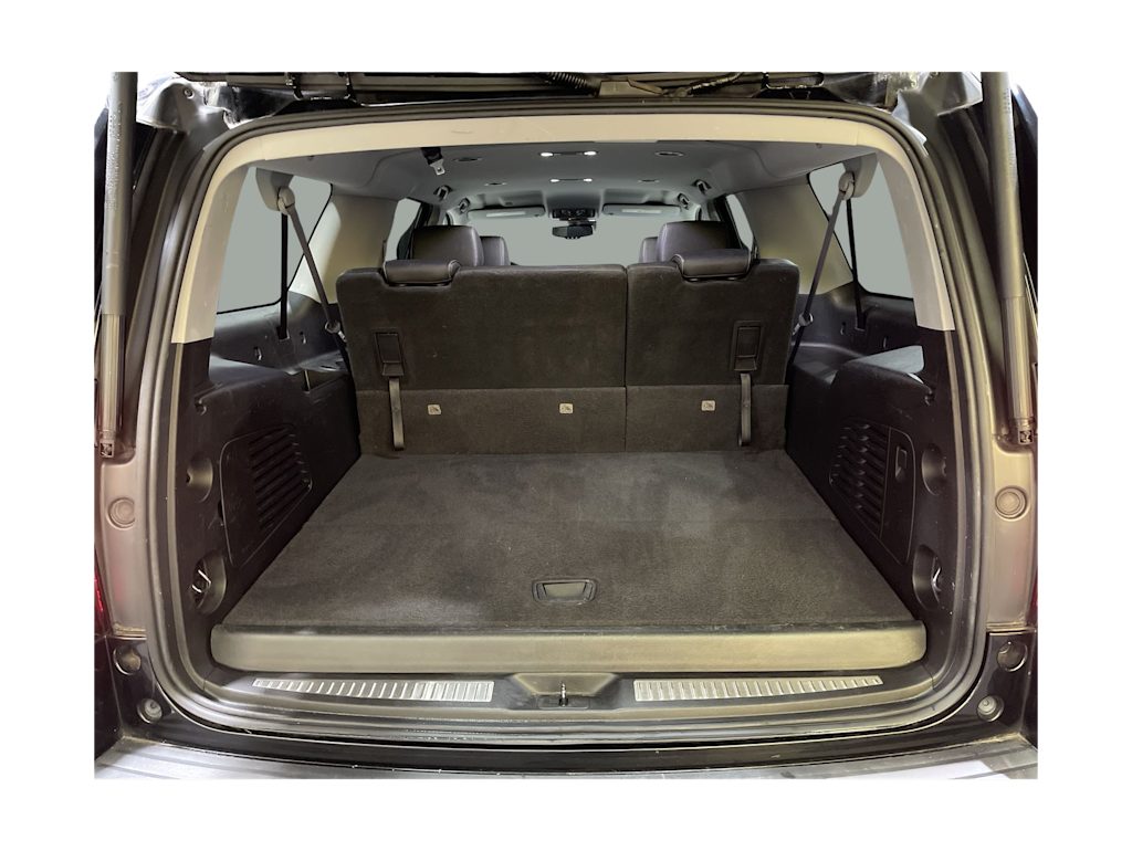 Thumbnail: 2016 Chevrolet Suburban - 17