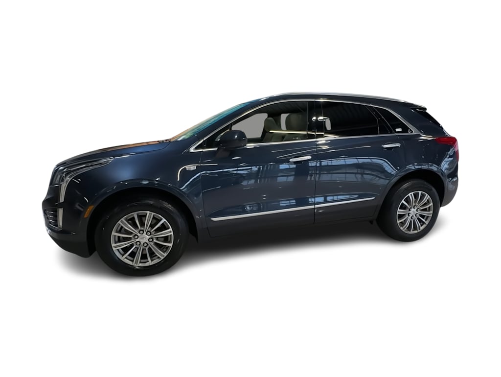 Thumbnail: 2019 Cadillac XT5 - 3