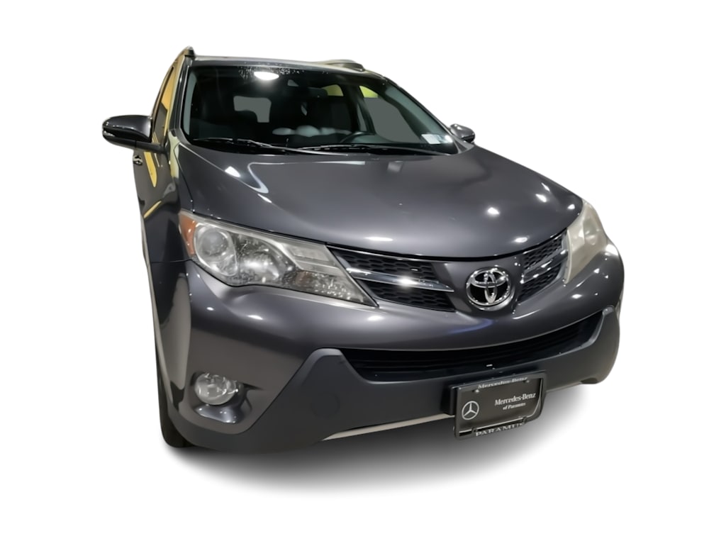 Thumbnail: 2015 Toyota RAV4 - 6