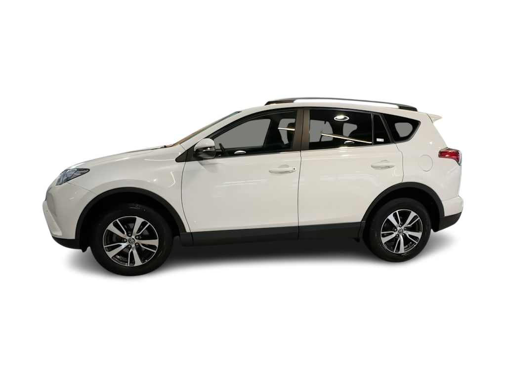 Thumbnail: 2018 Toyota RAV4 - 22