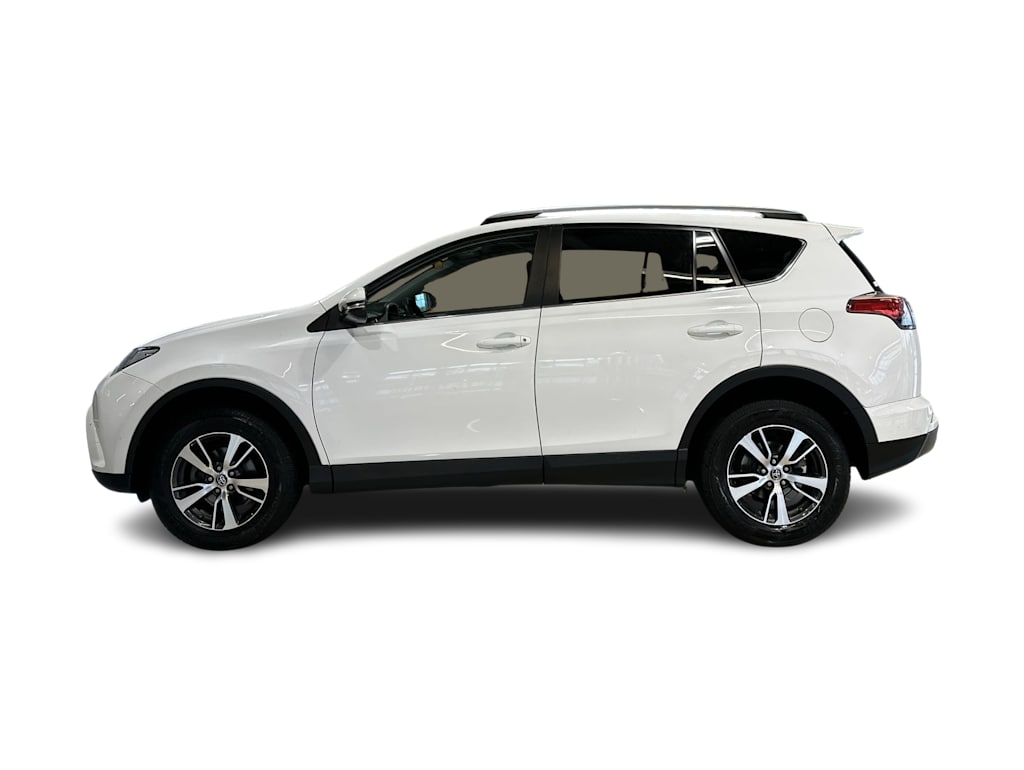 Thumbnail: 2018 Toyota RAV4 - 30