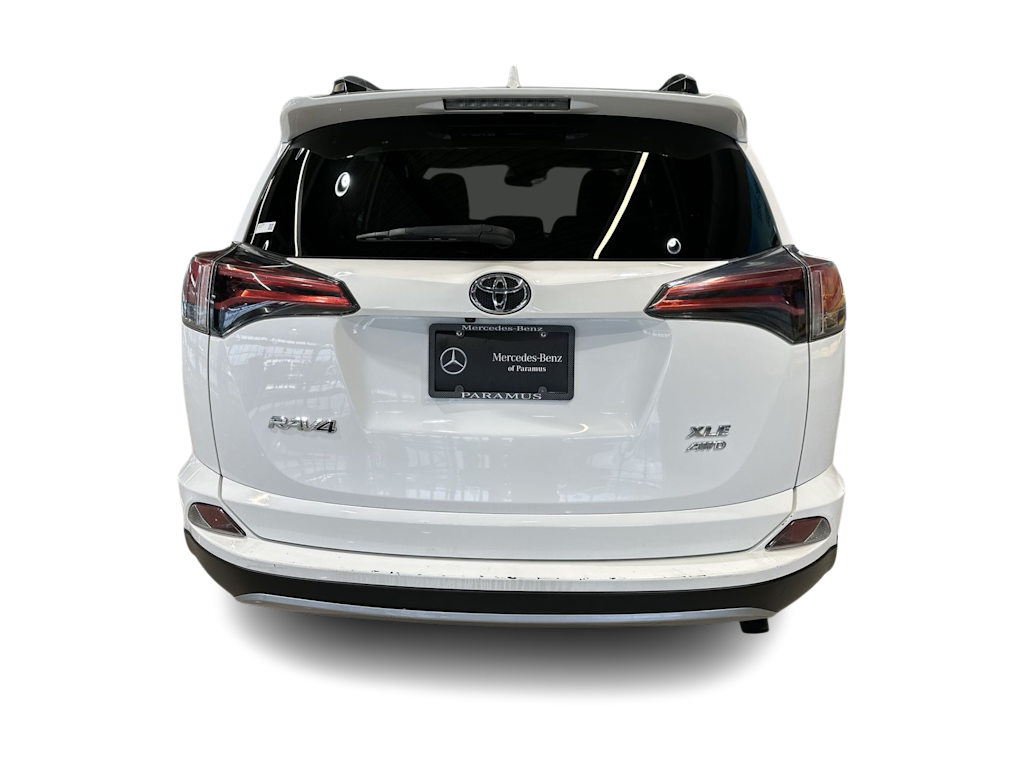 Thumbnail: 2018 Toyota RAV4 - 5