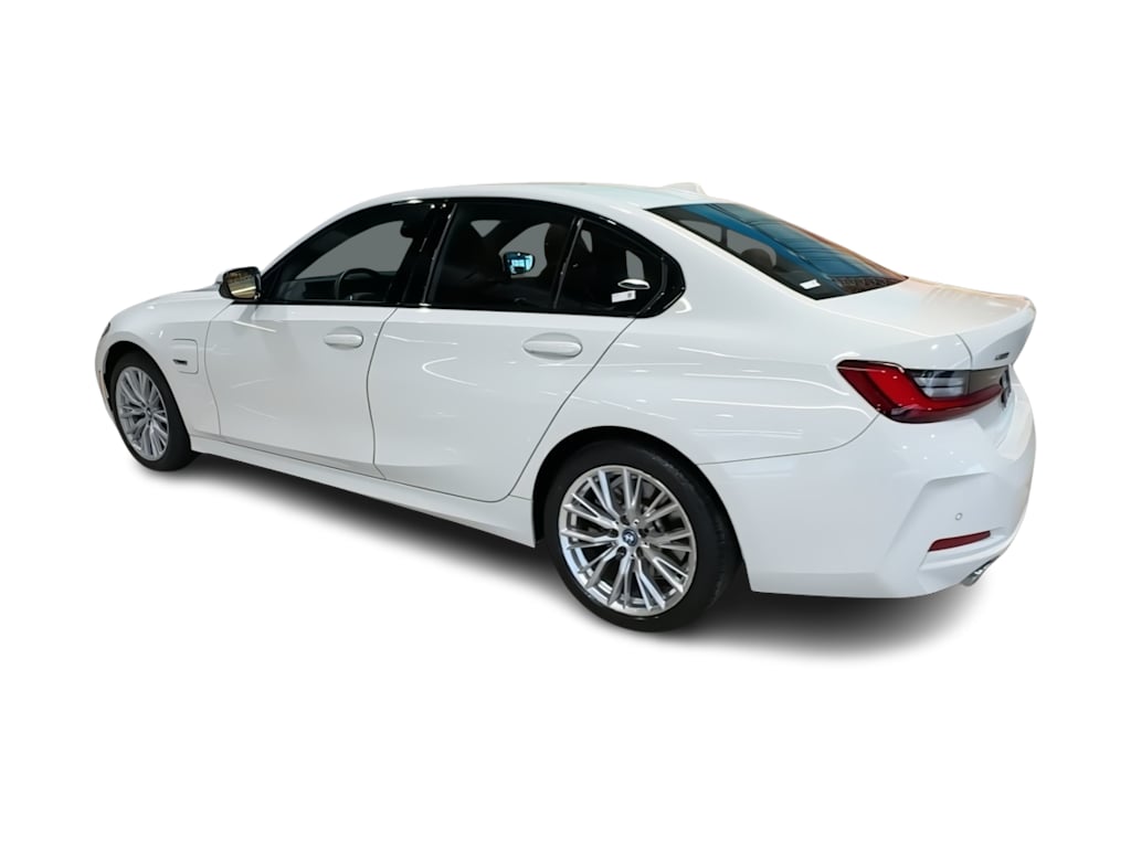 Thumbnail: 2023 BMW 3 Series - 23
