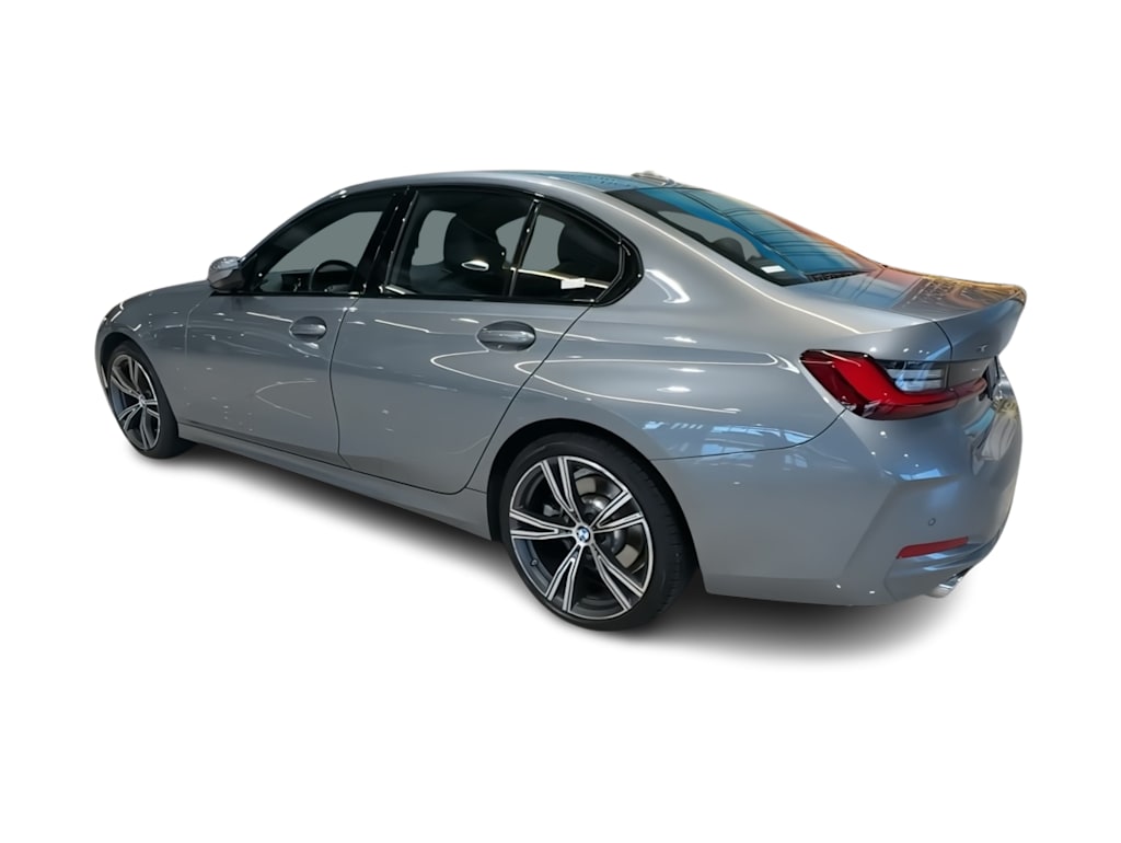 Thumbnail: 2023 BMW 3 Series - 22