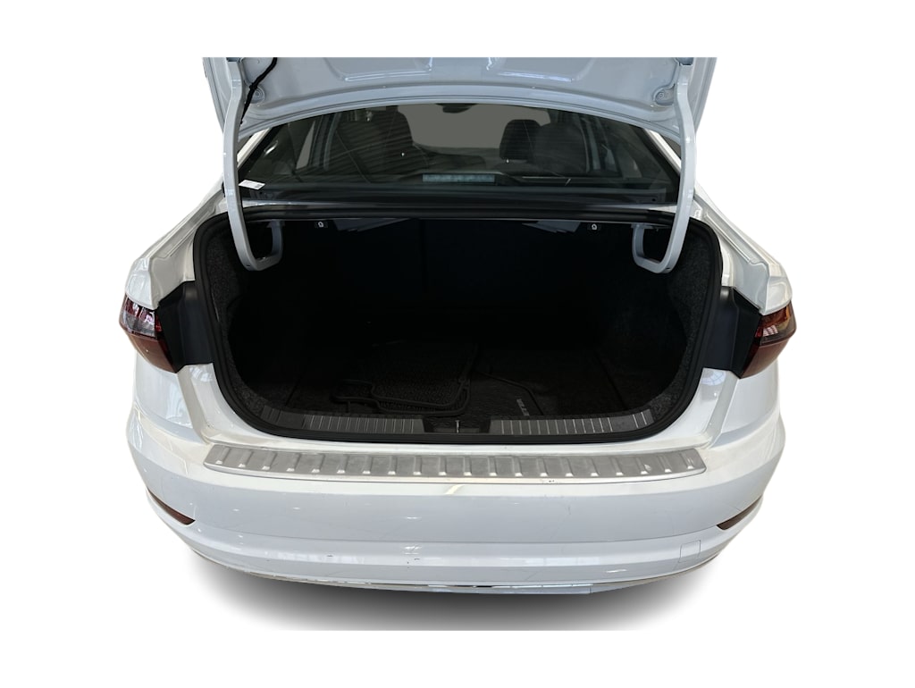 Thumbnail: 2021 Volkswagen Jetta - 17