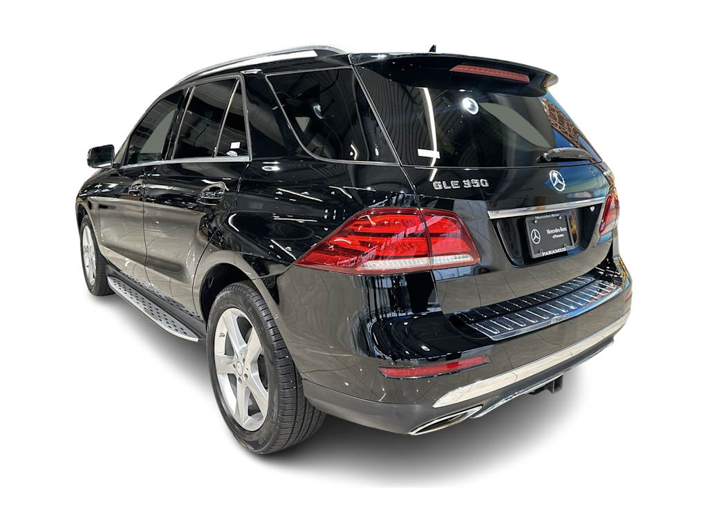 Thumbnail: 2016 Mercedes-Benz GLE - 29