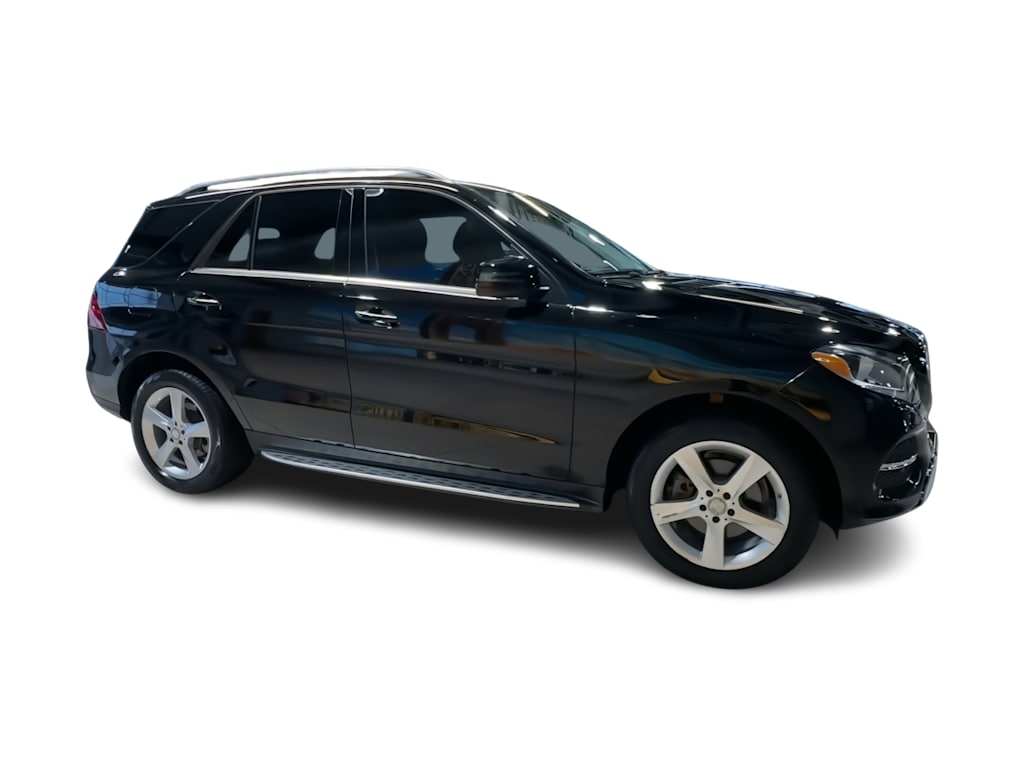 Thumbnail: 2016 Mercedes-Benz GLE - 27