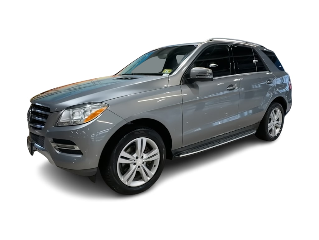 Thumbnail: 2015 Mercedes-Benz M-Class - 21