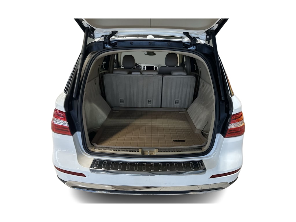 Thumbnail: 2015 Mercedes-Benz M-Class - 15