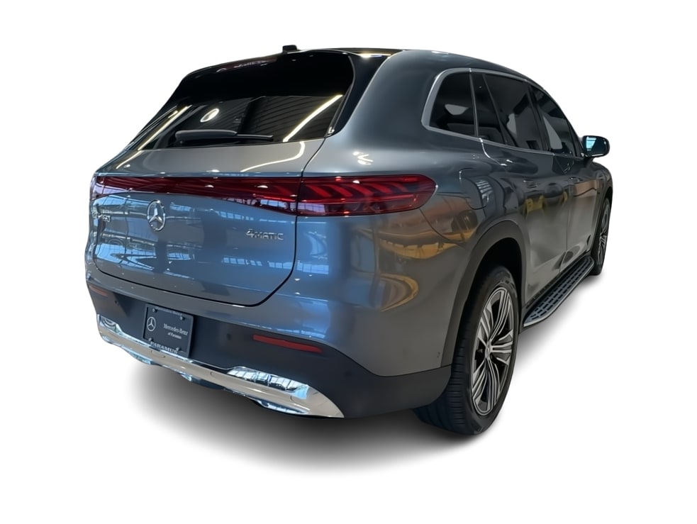 Thumbnail: 2023 Mercedes-Benz EQS - 23