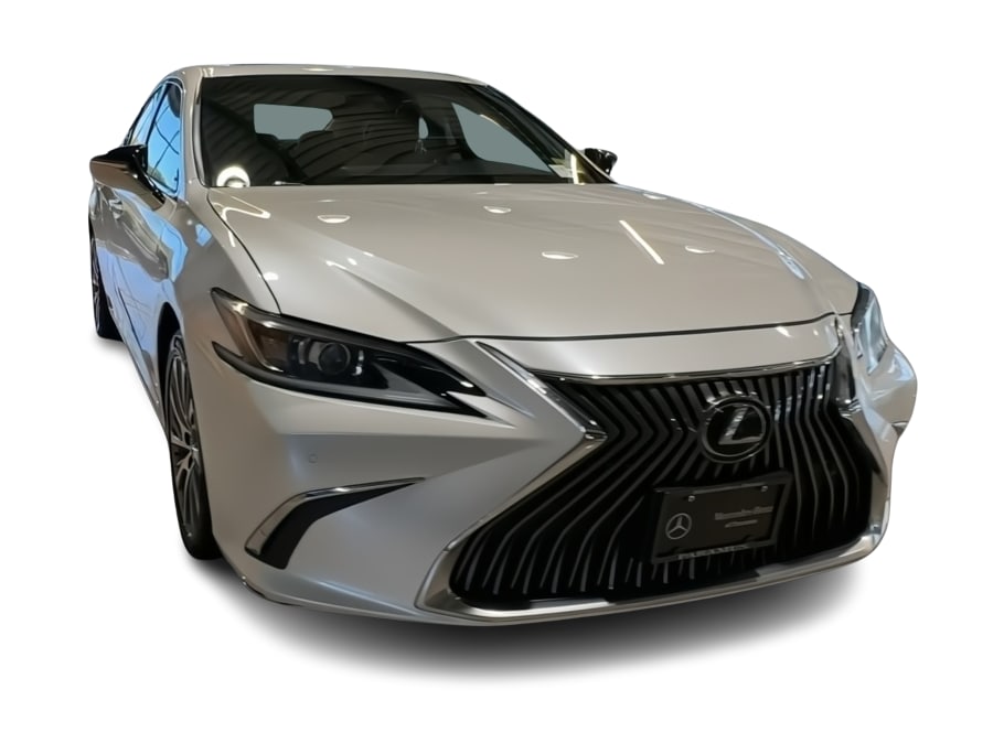 Thumbnail: 2021 Lexus ES - 6