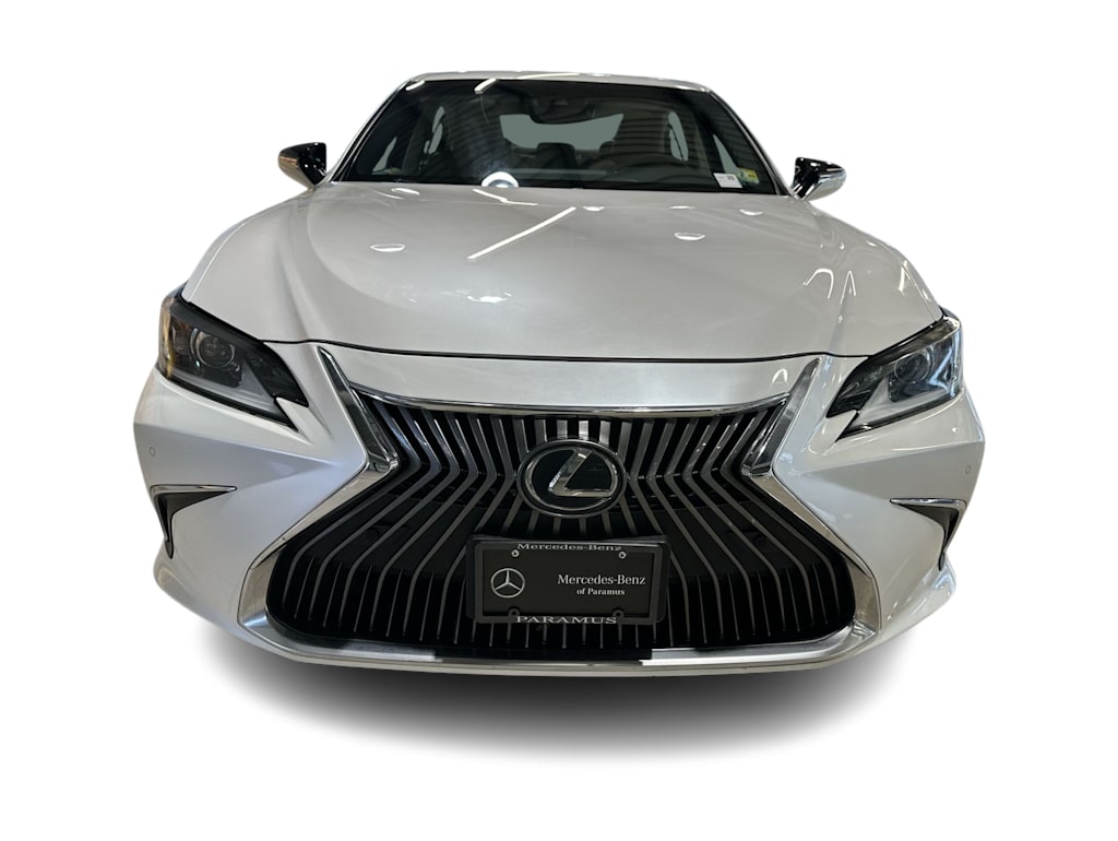 Thumbnail: 2021 Lexus ES - 31