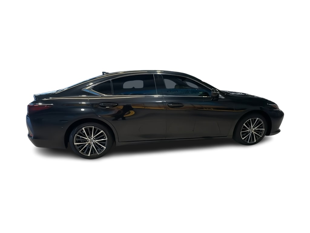 Thumbnail: 2024 Lexus ES - 27