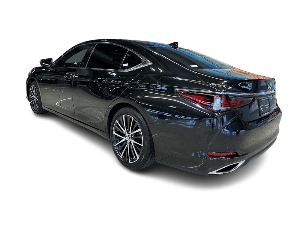 Thumbnail: 2024 Lexus ES - 30