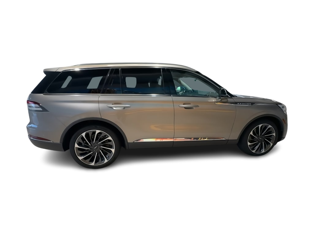 Thumbnail: 2020 Lincoln Aviator - 26