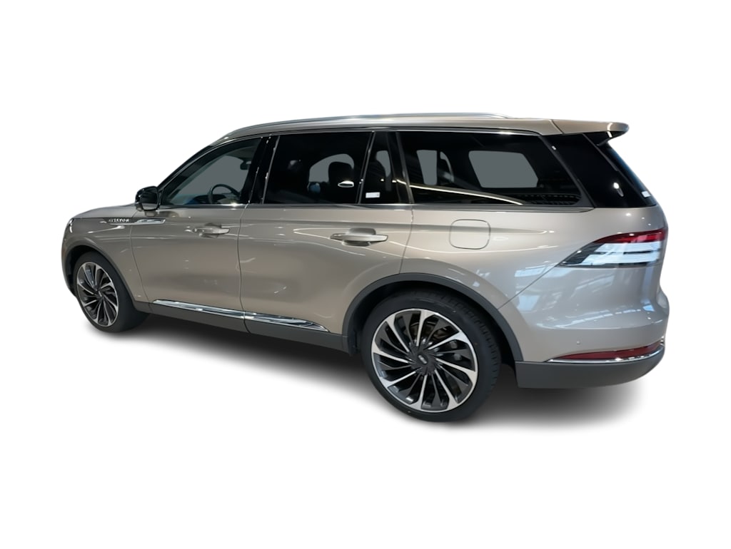 Thumbnail: 2020 Lincoln Aviator - 23