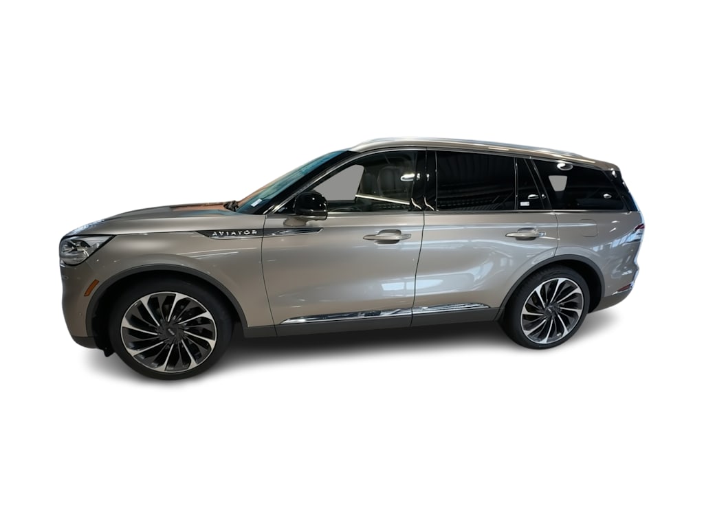 Thumbnail: 2020 Lincoln Aviator - 21