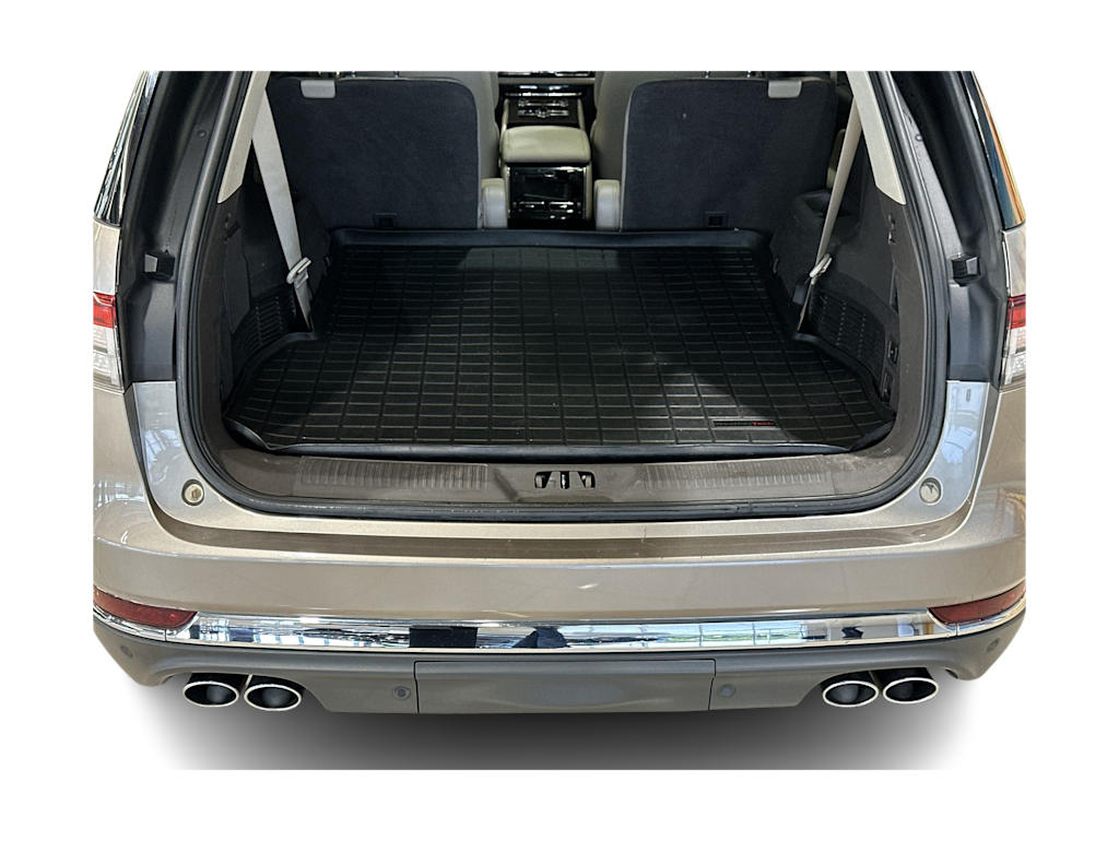 Thumbnail: 2020 Lincoln Aviator - 16