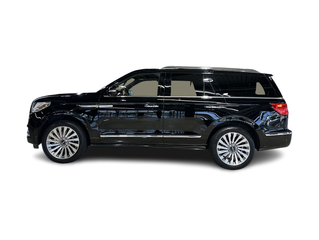 Thumbnail: 2018 Lincoln Navigator - 26
