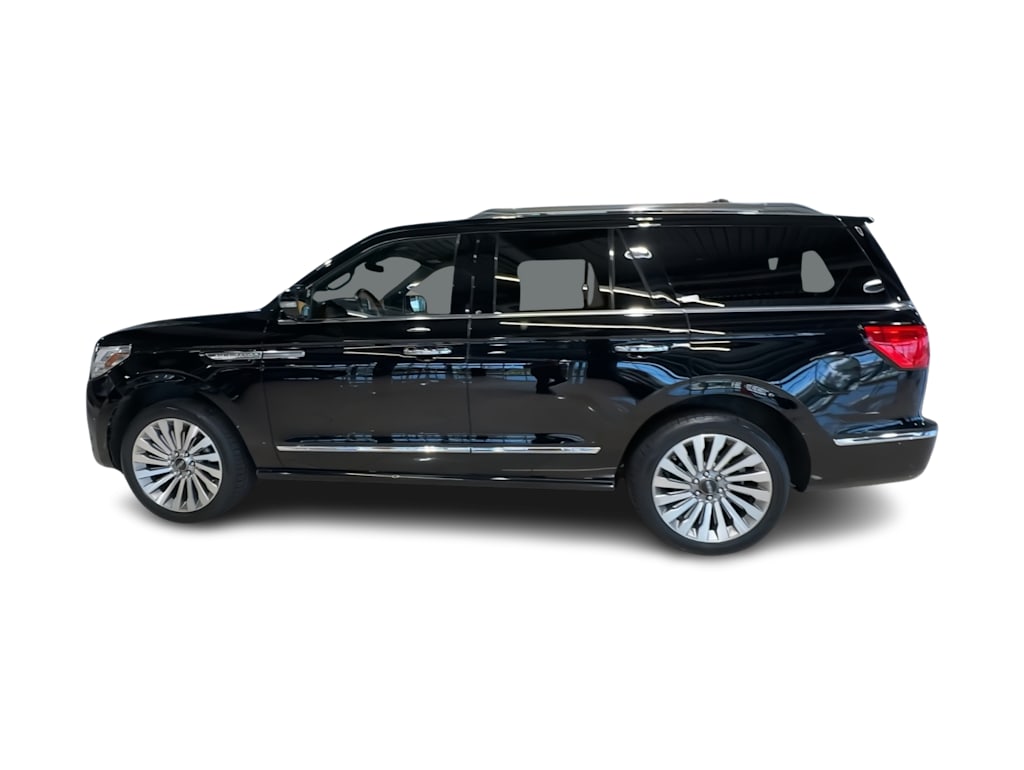 Thumbnail: 2018 Lincoln Navigator - 21