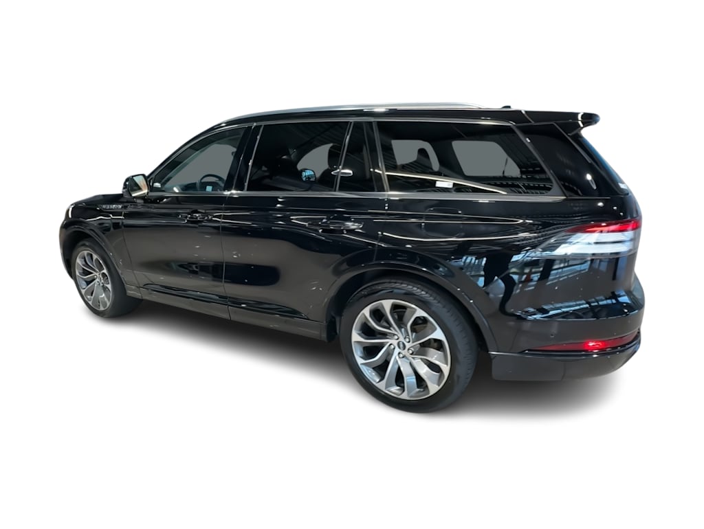 Thumbnail: 2021 Lincoln Aviator - 22