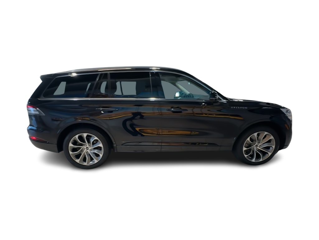 Thumbnail: 2021 Lincoln Aviator - 26