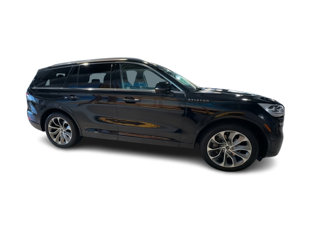 Thumbnail: 2021 Lincoln Aviator - 27
