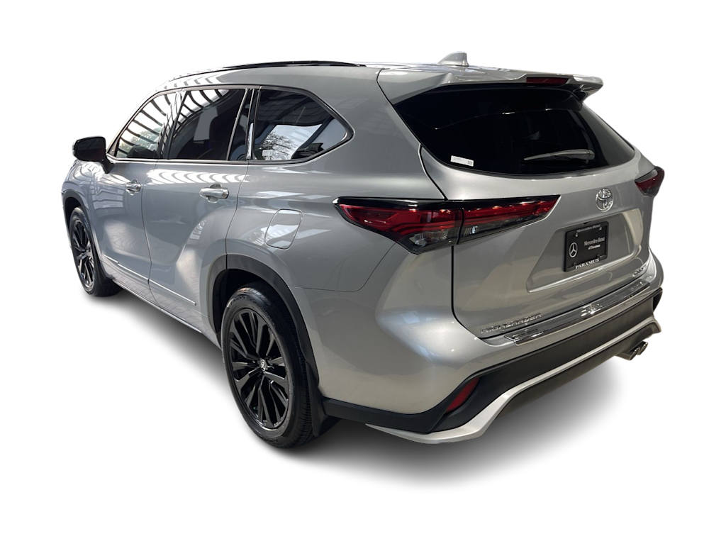 2023 Toyota Highlander XSE 29