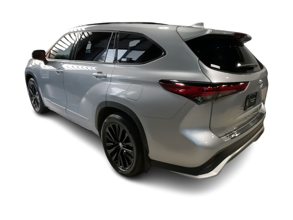 2023 Toyota Highlander XSE 4