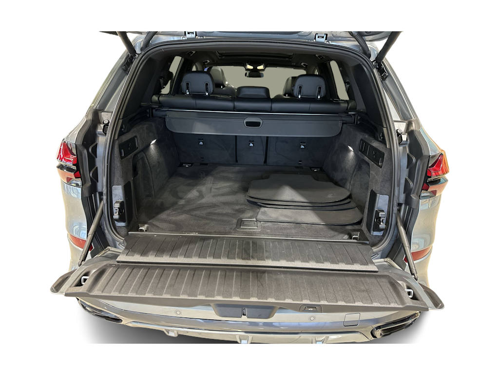 Thumbnail: 2024 BMW X5 - 15