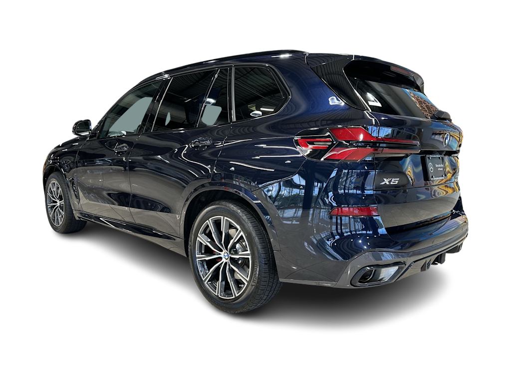 Thumbnail: 2026 BMW X5 - 4