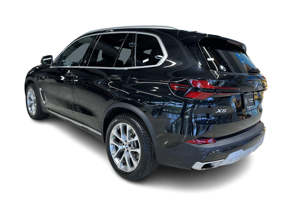 Thumbnail: 2024 BMW X5 - 29