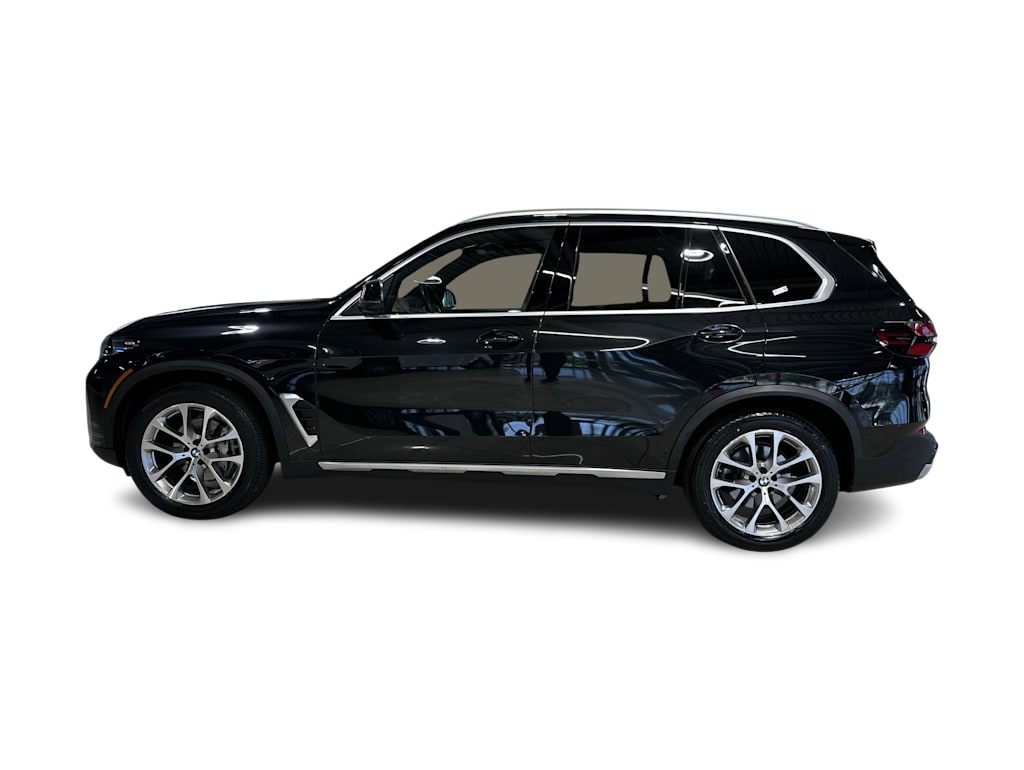 Thumbnail: 2024 BMW X5 - 28