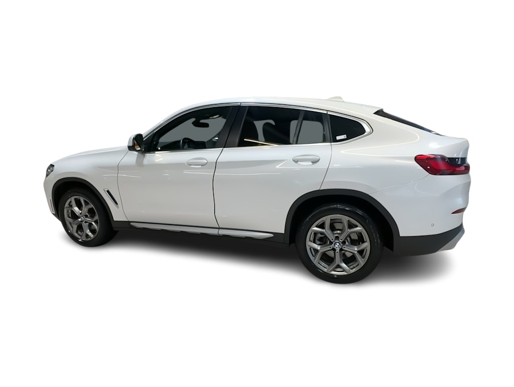 Thumbnail: 2023 BMW X4 - 22