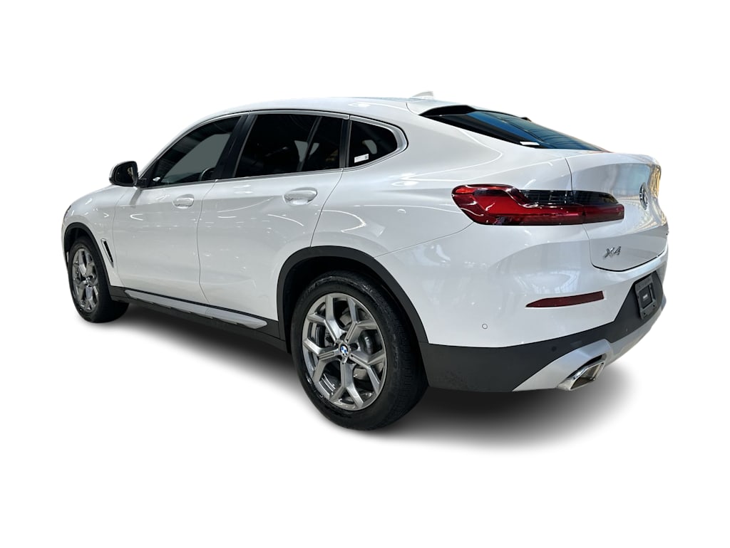 Thumbnail: 2023 BMW X4 - 28