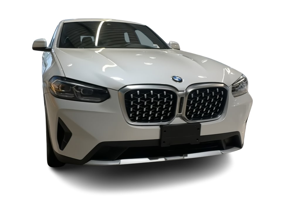 Thumbnail: 2023 BMW X4 - 6