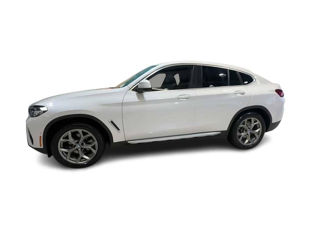 Thumbnail: 2023 BMW X4 - 3