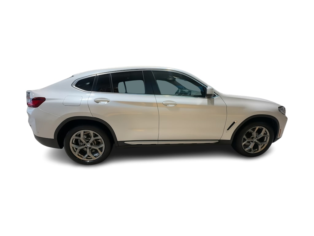 Thumbnail: 2023 BMW X4 - 25