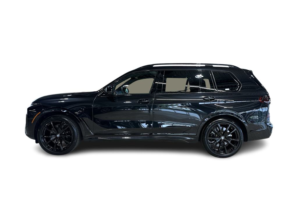 Thumbnail: 2025 BMW X7 - 28