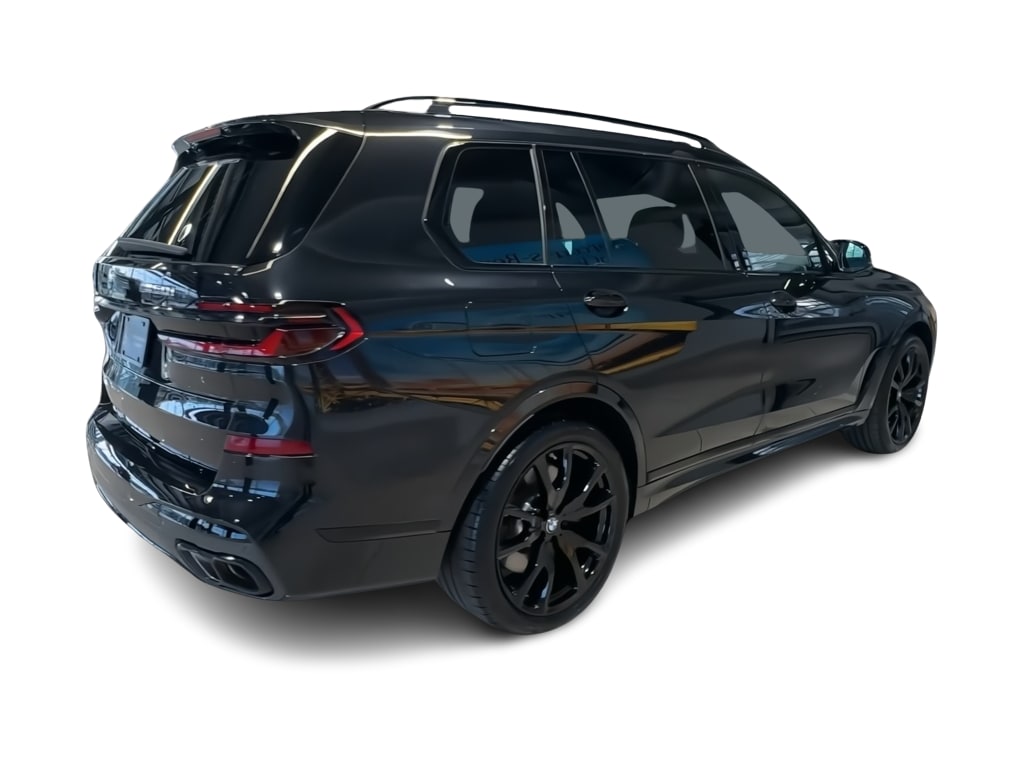 Thumbnail: 2025 BMW X7 - 25