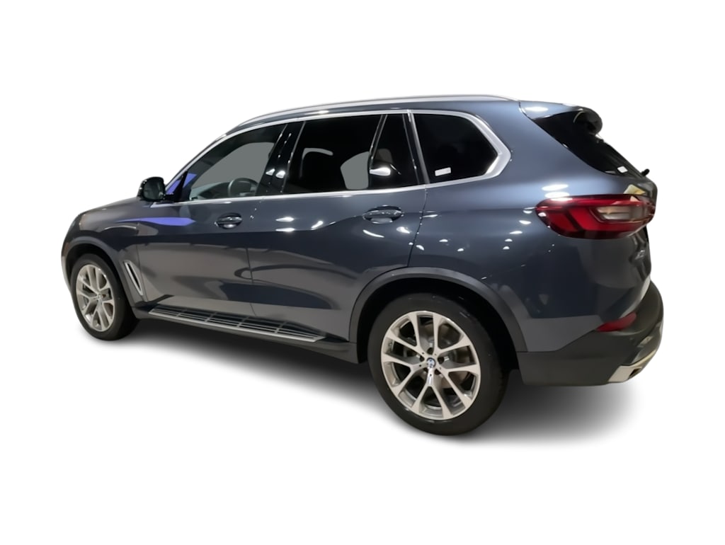 Thumbnail: 2021 BMW X5 - 22