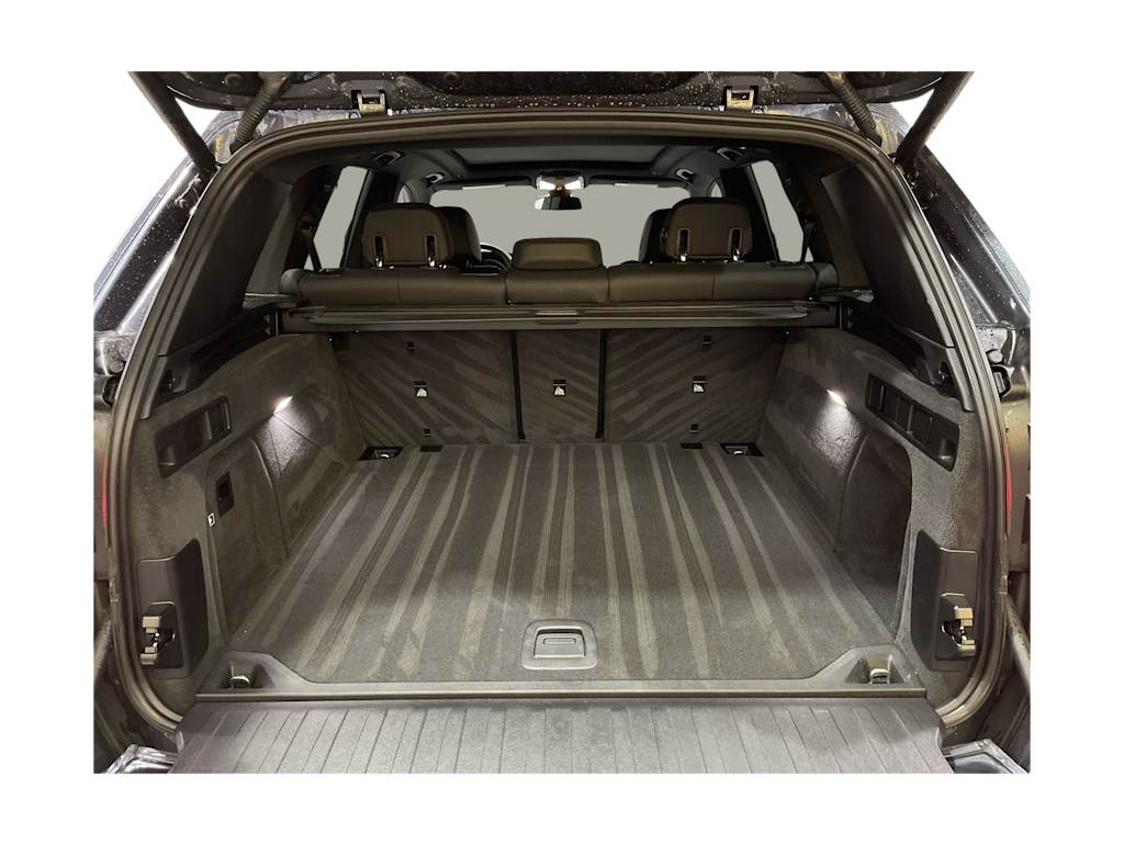 Thumbnail: 2021 BMW X5 - 15